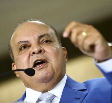 Imagem - Ministro André Mendonça dispensa Ibaneis Rocha de comparecer à CPI do Crime Organizado