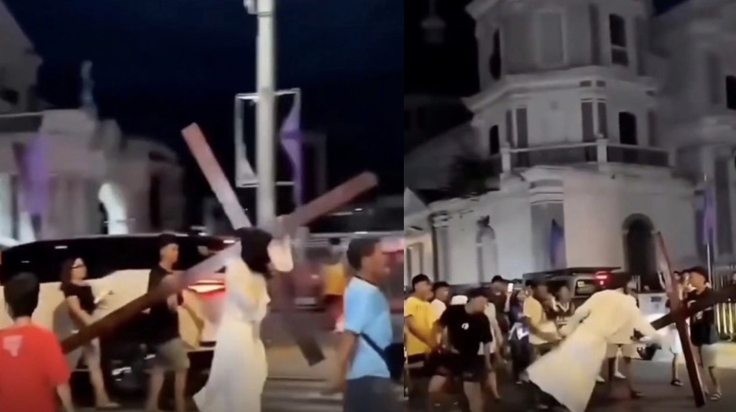 Ator reage com chutes após jovem interferir em cena da Paixão de Cristo