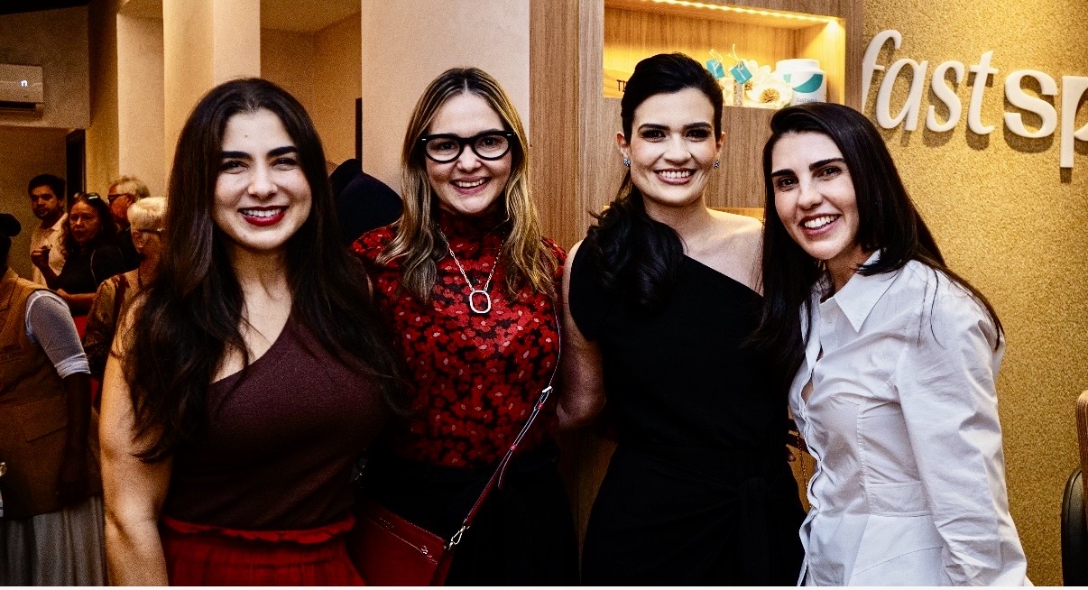 Isabella Haber, Andressa Malcher, Tônia Mendes, franqueada do Fast Spa Umarizal,  e Rafaela Nobre