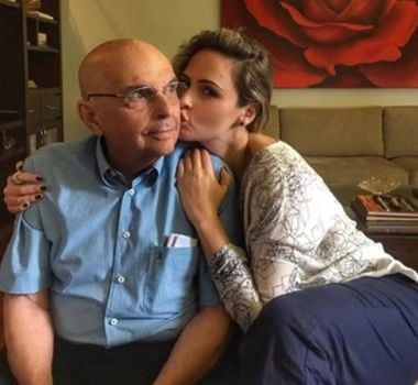 Imagem - Pai de Ana Paula Renault é internado em Belo Horizonte