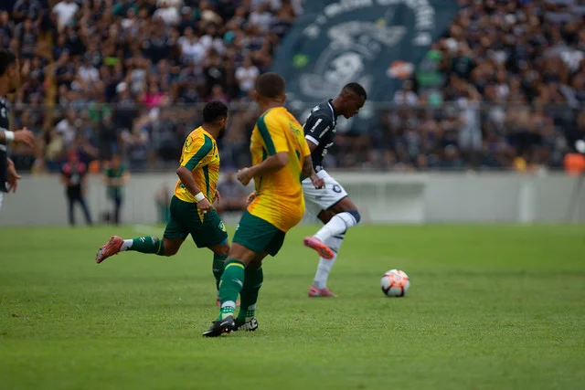 Imagem - Remo tenta quebrar tabu histórico contra o Amazonas para evitar eliminação na Copa Norte