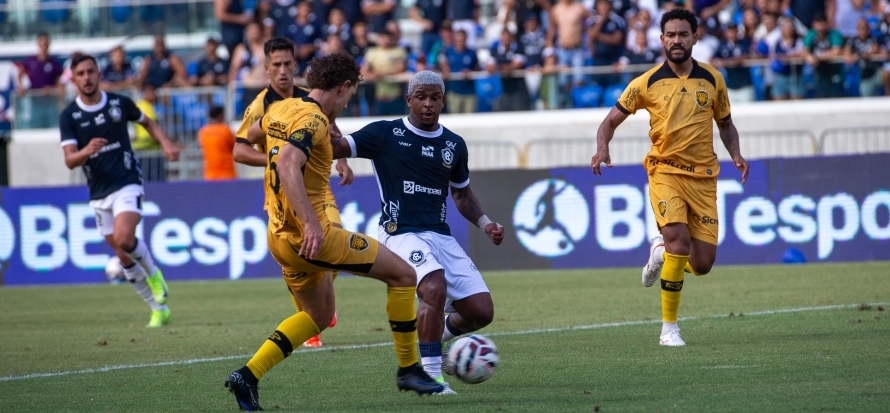 Imagem - Clube do Remo defende histórico de vitórias em confronto decisivo contra o Amazonas