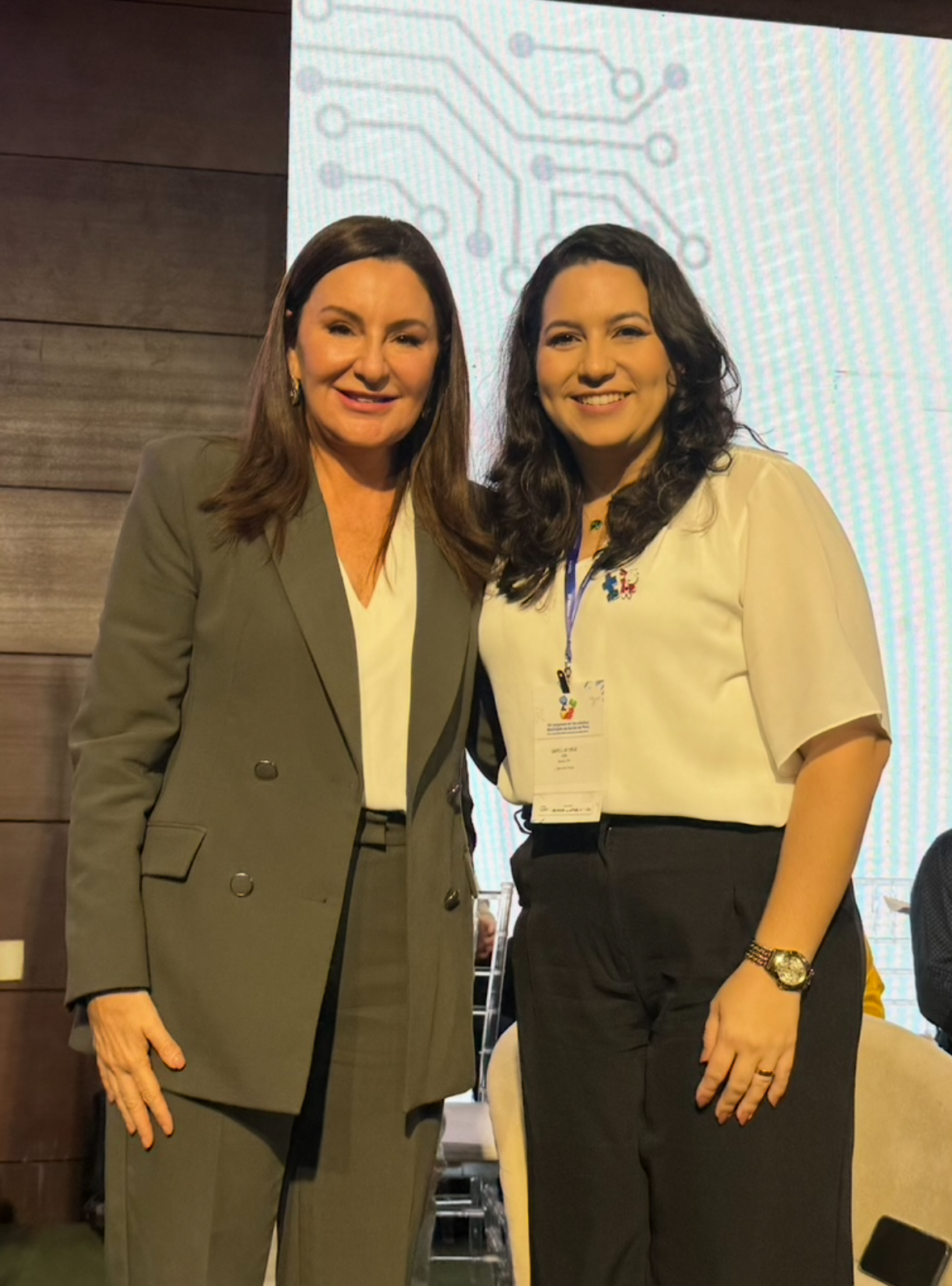 Governadora Hana Ghassan é presidente Danielle Cruz