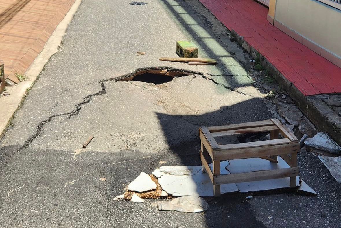 Erosão tem causado transtorno aos moradores da Avenida Perimetral , em Belém