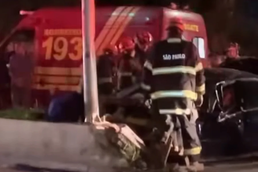 Jovem morre em acidente de carro após comemorar aniversário em São Paulo