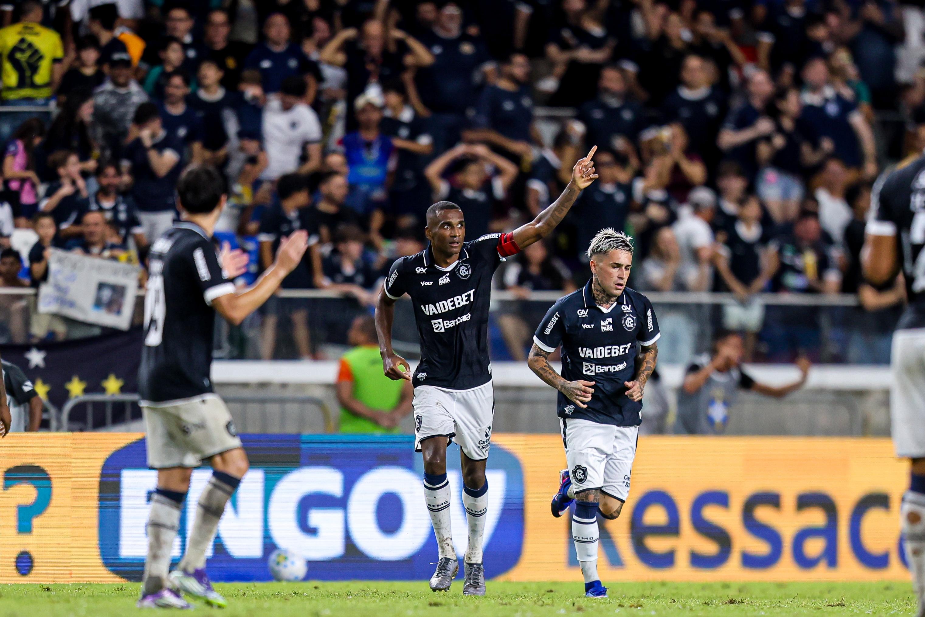 Imagem - Remo arranca empate no fim contra o Vasco no Mangueirão
