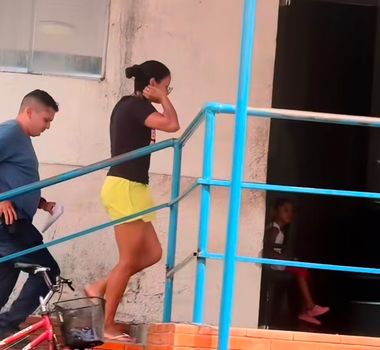 Imagem - Mulher é detida após suspeita de envenenamento e tentativa de homicídio contra duas crianças no Pará