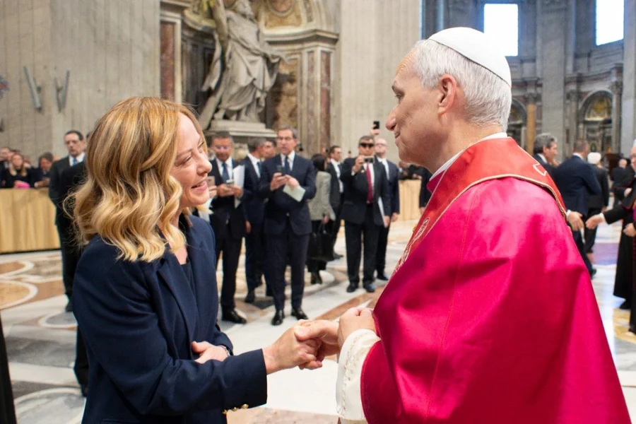 Giorgia Meloni classificou falas do presidente dos EUA como inaceitáveis