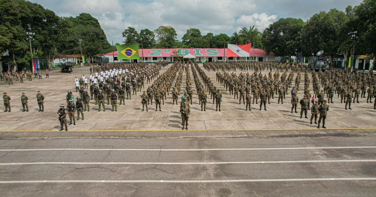 Comando Militar do Norte realiza formatura do Dia do Exército aberta ao público.