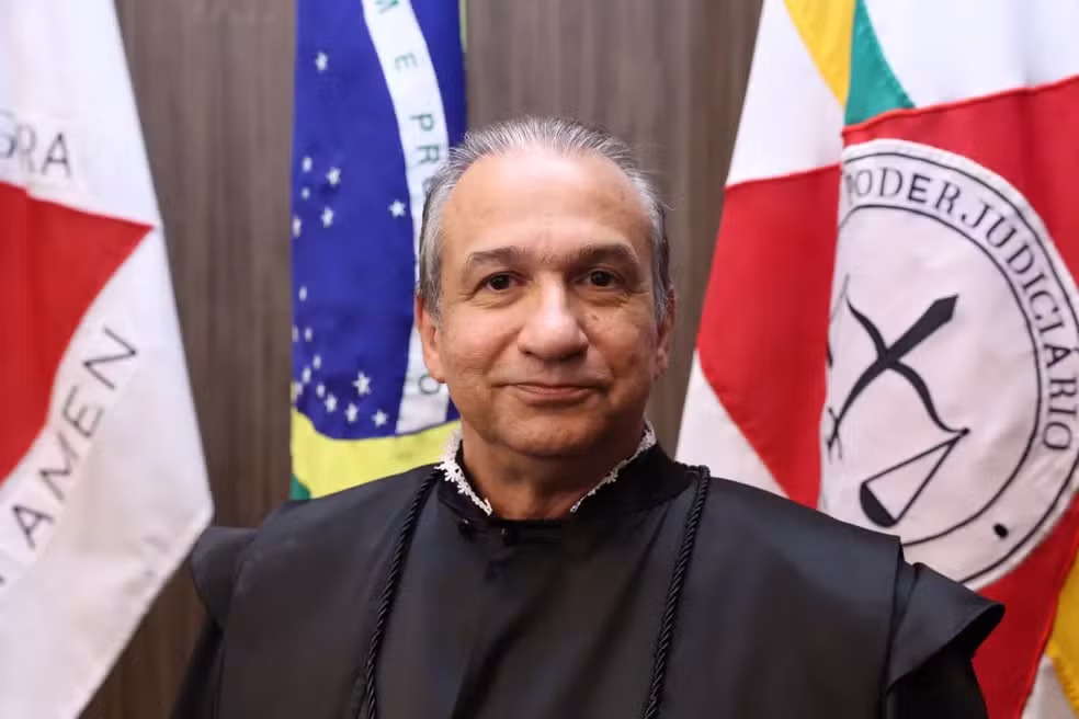 (Desembargador Magid Nauef Láuar)