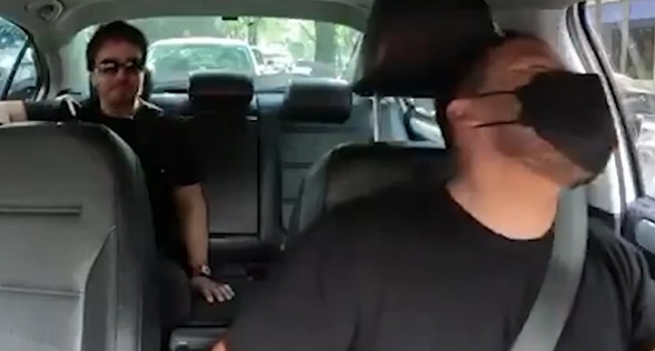 Imagem - Taxista se surpreende ao descobrir que passageiro é Luis Fonsi no México