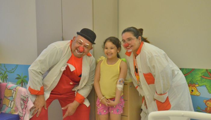 Conheça o Projeto Sorria: ação de voluntariado leva sorrisos a crianças e adultos em situações de vulnerabilidade