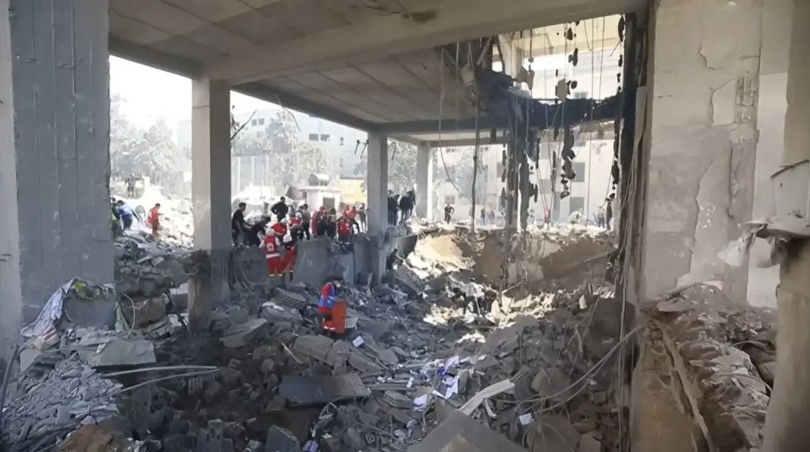 Edificio no Líbano destruído por Israel.