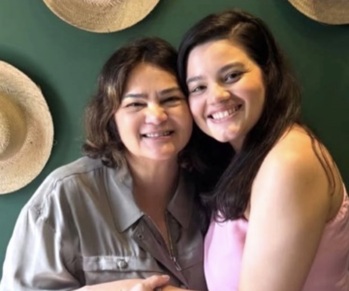 Cristiane Salomão, a sua sobrinha, Clara
