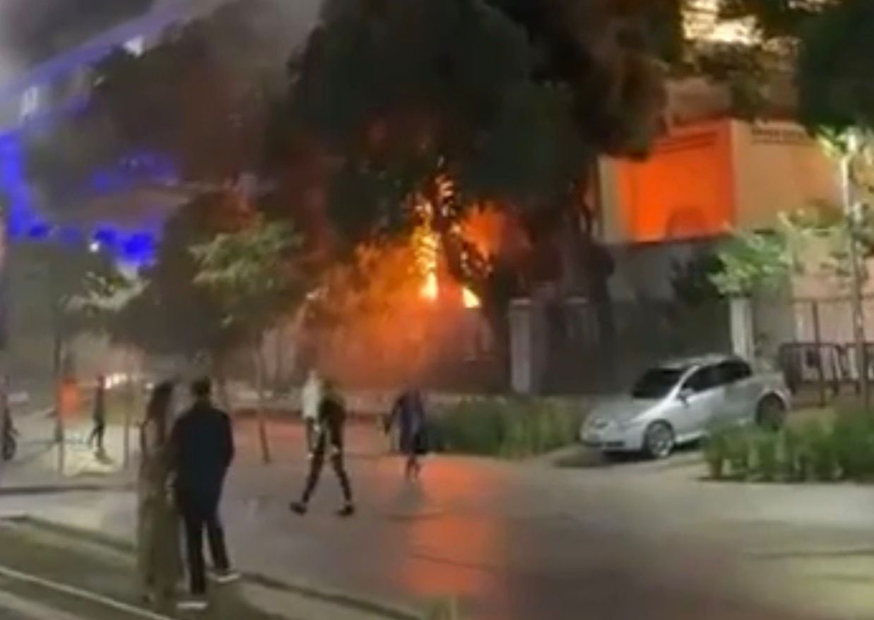 Incêndio atinge edifício palco do Rio Fashion Week - 