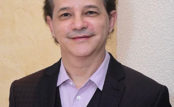 Rubens Tofolo curte mini-temporada por Sampa