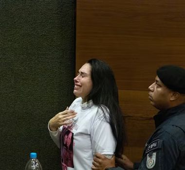 Imagem - Monique Medeiros volta à prisão após decisão do STF