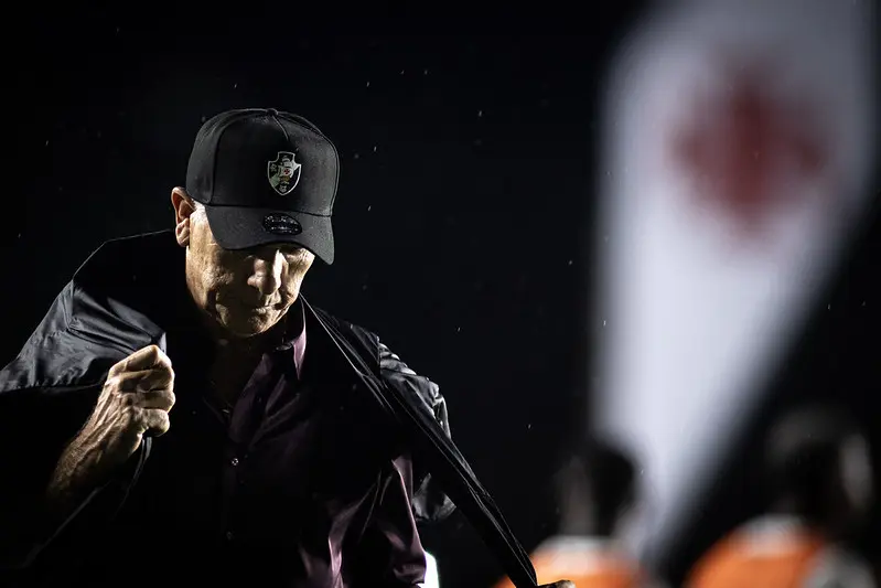 Imagem - Técnico do Vasco recebe notícia do falecimento da irmã antes de jogo com Paysandu em Belém