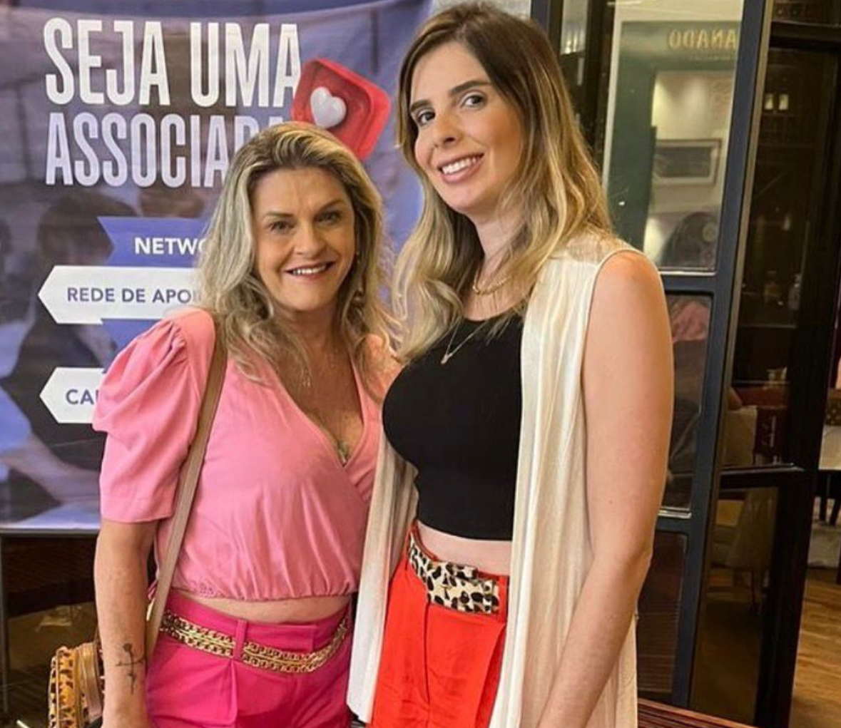 Ana Carolina e Nathália Proença 
