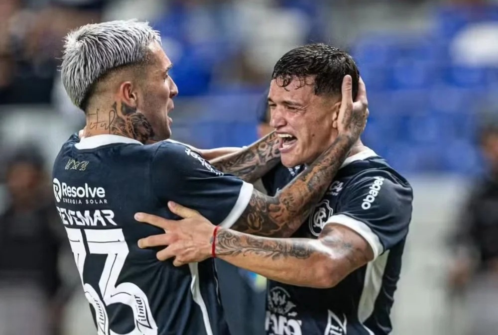 Nico Ferreira pode deixar o Leão em breve - 