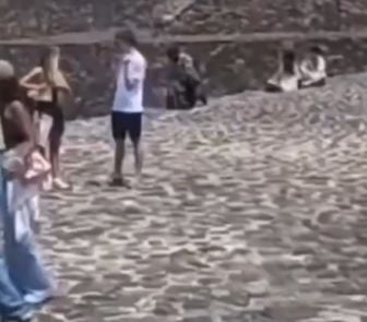 Imagem - Mexico: turista grava chegada de atirador ao local do ataque que deixou um morto e 13 feridos