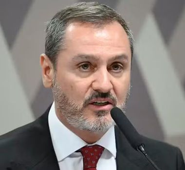 Imagem - Brasil aplica regra de reciprocidade e servidor dos EUA deixa o país