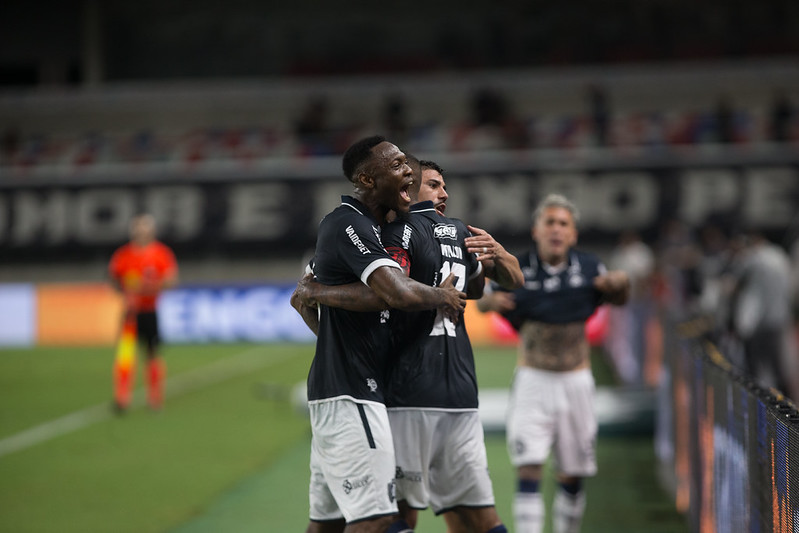 Leão recebe a Raposa no Baenão - 