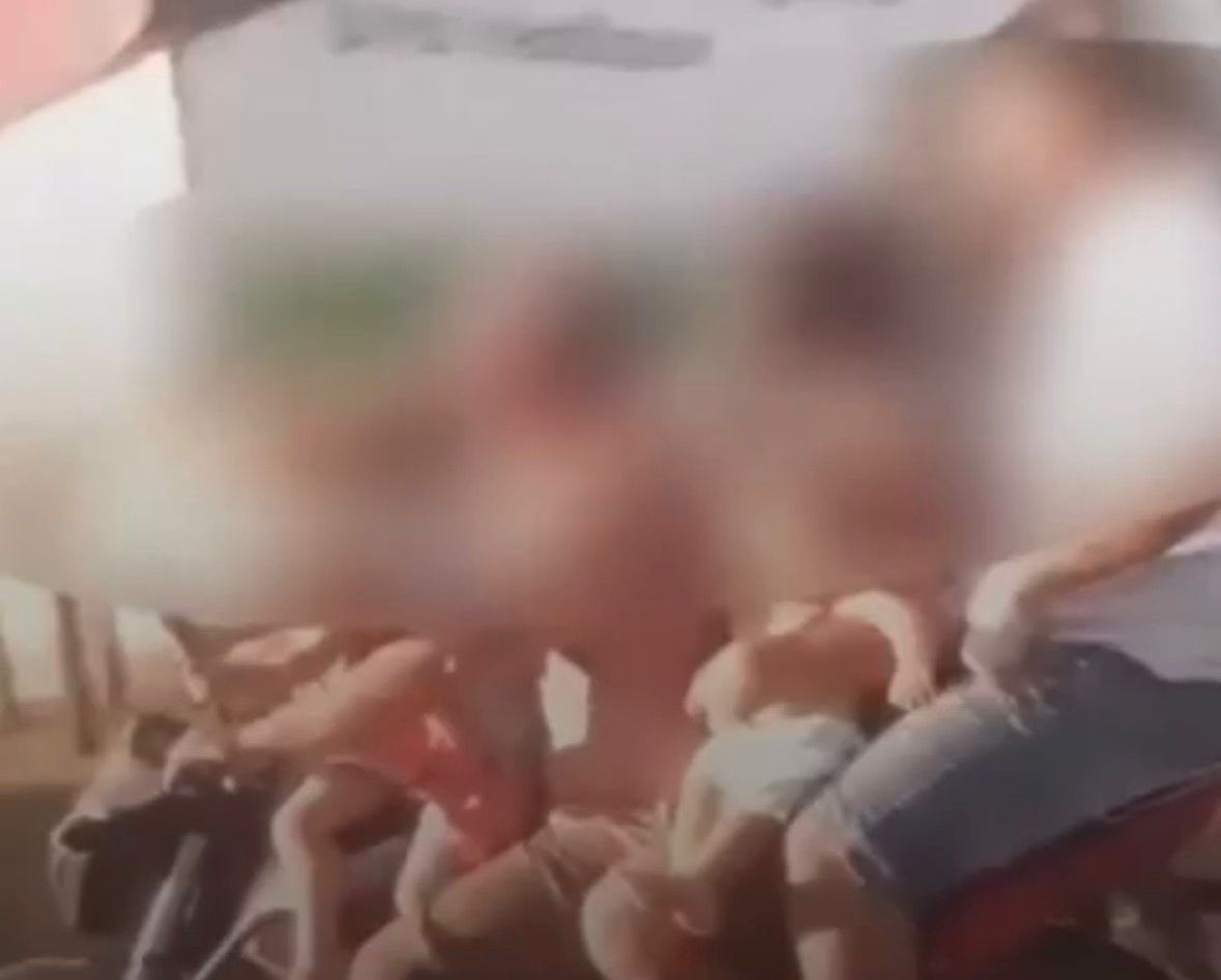 Motoqueiro transporta seis pessoas, incluindo bebê, sem capacete no Pará