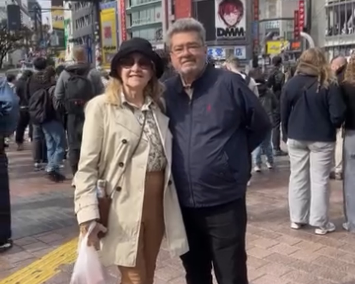 Os amigos Sheyla e Angenor Penna de Carvalho curtem as primeiras semanas da primavera, em cruzeiro pela Europa