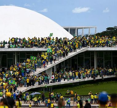 Imagem - Decisão de Moraes leva idosos do 8 de Janeiro à prisão domiciliar com medidas rígidas