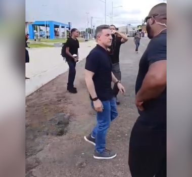 Imagem - Luciano Huck desembarca em Tucuruí para gravação e chama atenção da população