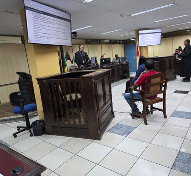 Imagem - Mulher acusada de matar marido guarda municipal em Belém vai a júri popular e alega legítima defesa