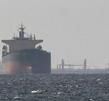 Imagem - Petróleo sobe mais de 7% e tem maior patamar em quase quatro anos, com Oriente Médio no radar