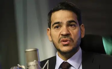 Ele foi indicado por Lula para ocupar a vaga aberta com a aposentadoria do ministro Luís Roberto Barroso