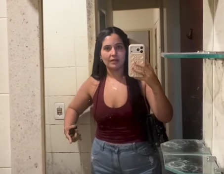 ( O caso veio à tona após a proprietária compartilhar imagens do estado em que recebeu o imóvel, que havia sido solicitado para uso próprio.)