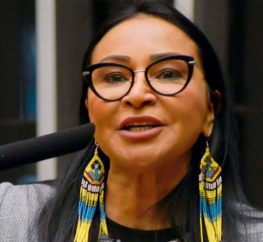 Imagem - TSE cassa mandato de Silvia Waiãpi por uso irregular de verba de campanha