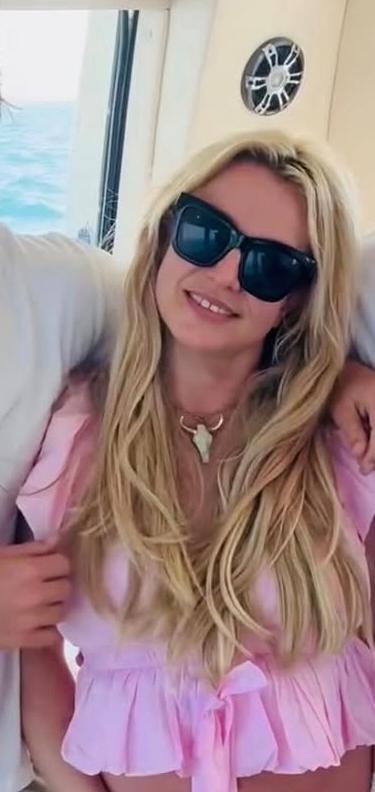 Imagem - Britney Spears é denunciada por dirigir sob efeito de álcool e drogas nos EUA