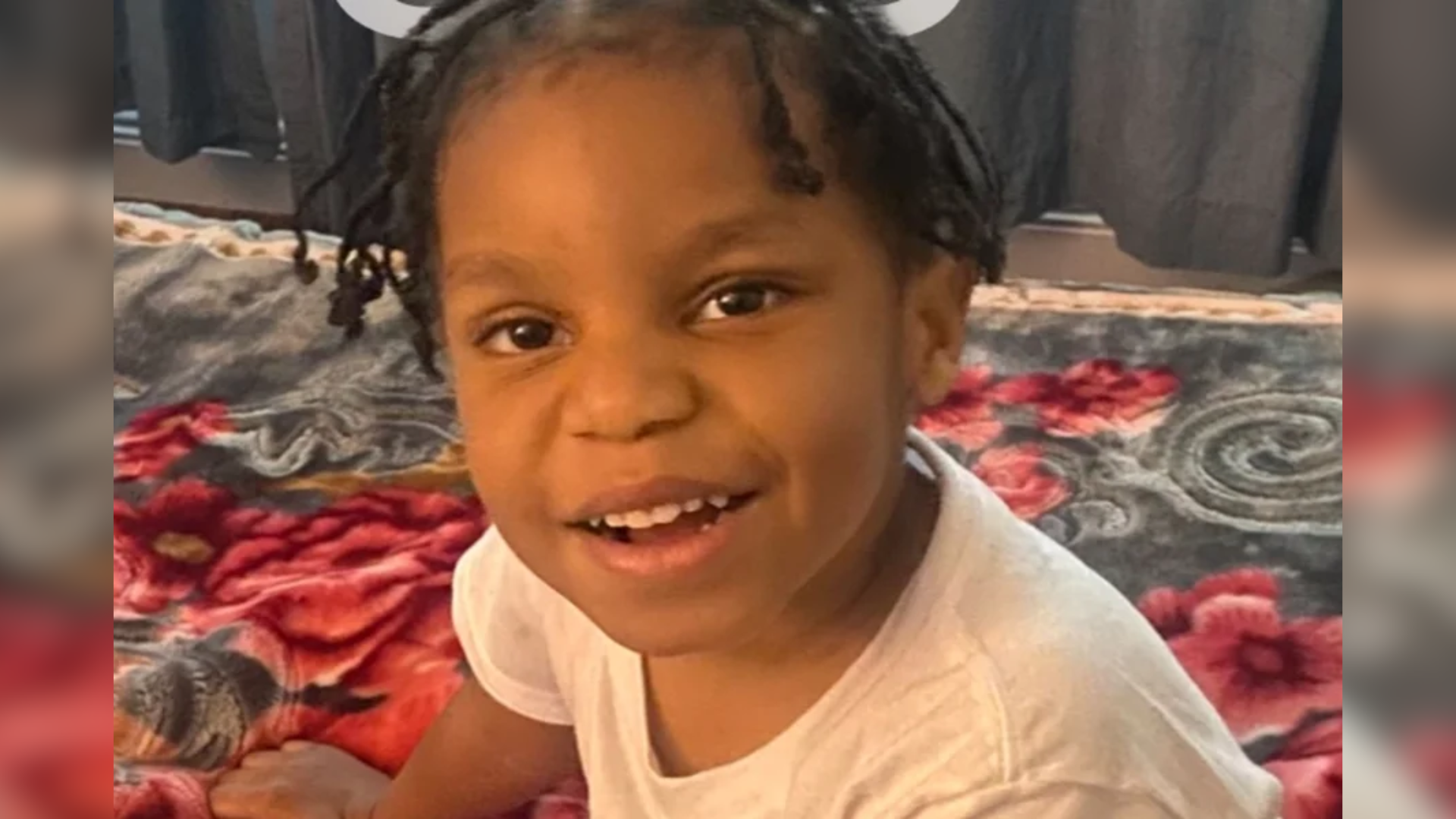 Criança teve morte causada por traumatismo e ex-namorado da mãe foi preso e acusado