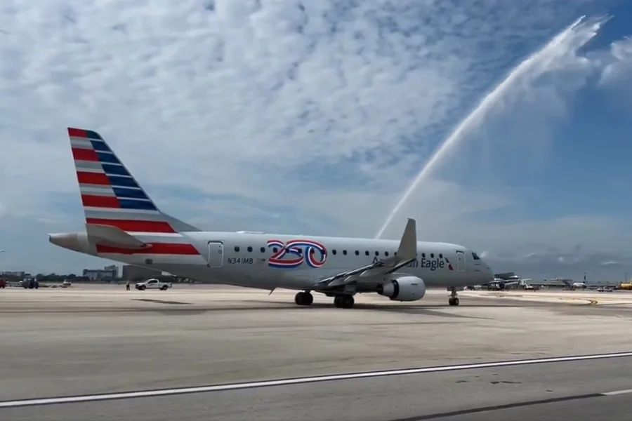 Primeiro voo entre Miami e Caracas marca reaproximação entre os países