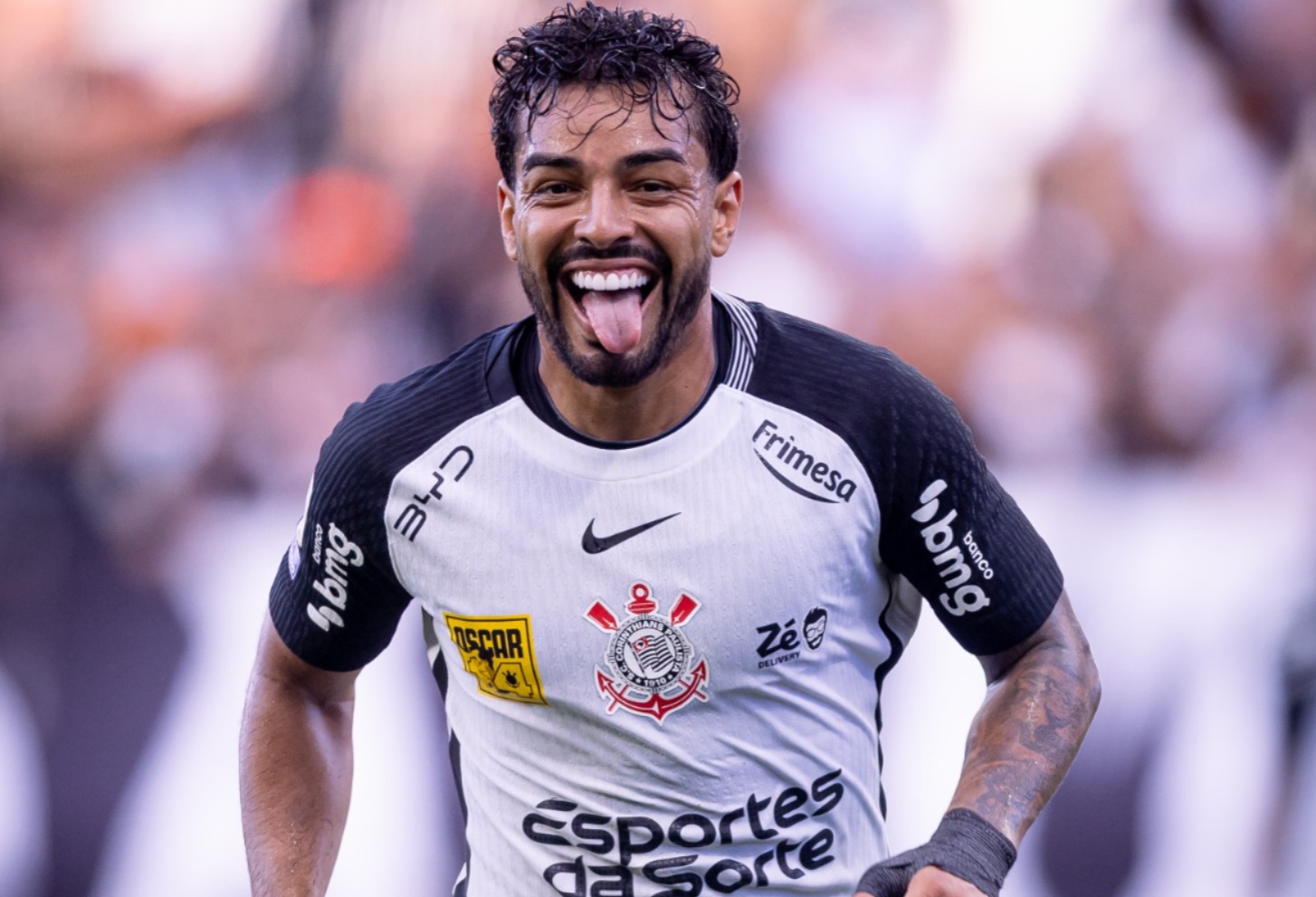 Timão recebe o Peñarol em São Paulo - 