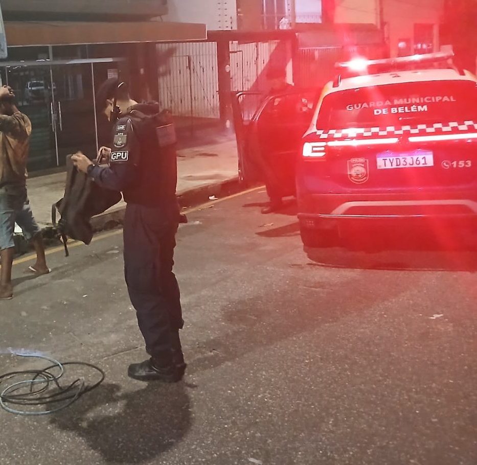 Guarda Municipal prende homem em flagrante por furto de fiação elétrica em Belém