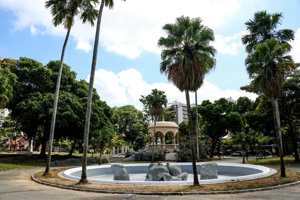 Praça da República será palco de serviços sociais neste Dia do Trabalhador