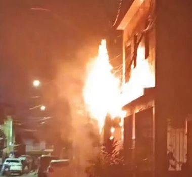 Imagem - Incêndio em poste assusta moradores no bairro Maracangalha, em Belém