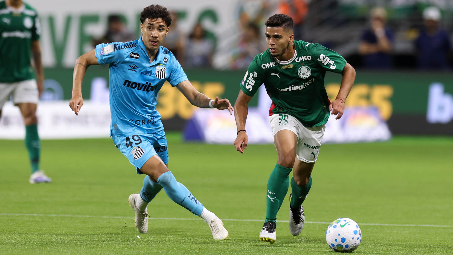 Alviverde busca reação no segundo tempo, mas VAR impede vitória no Brasileirão