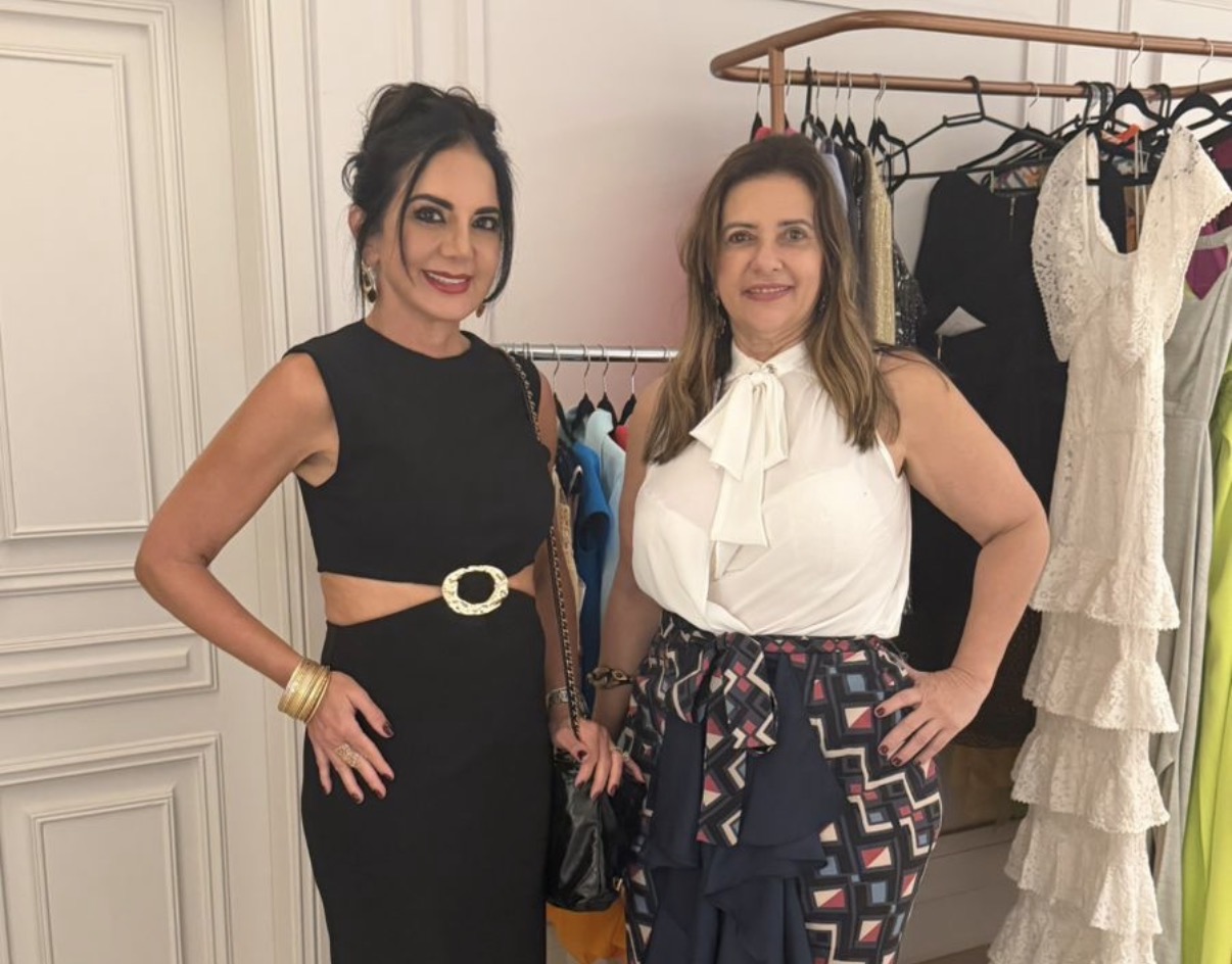 As empresárias Fadia Freire e Margareth Penner irão sortear passagem de ida e volta para São Paulo, durante o Nazar Fashion Days 
