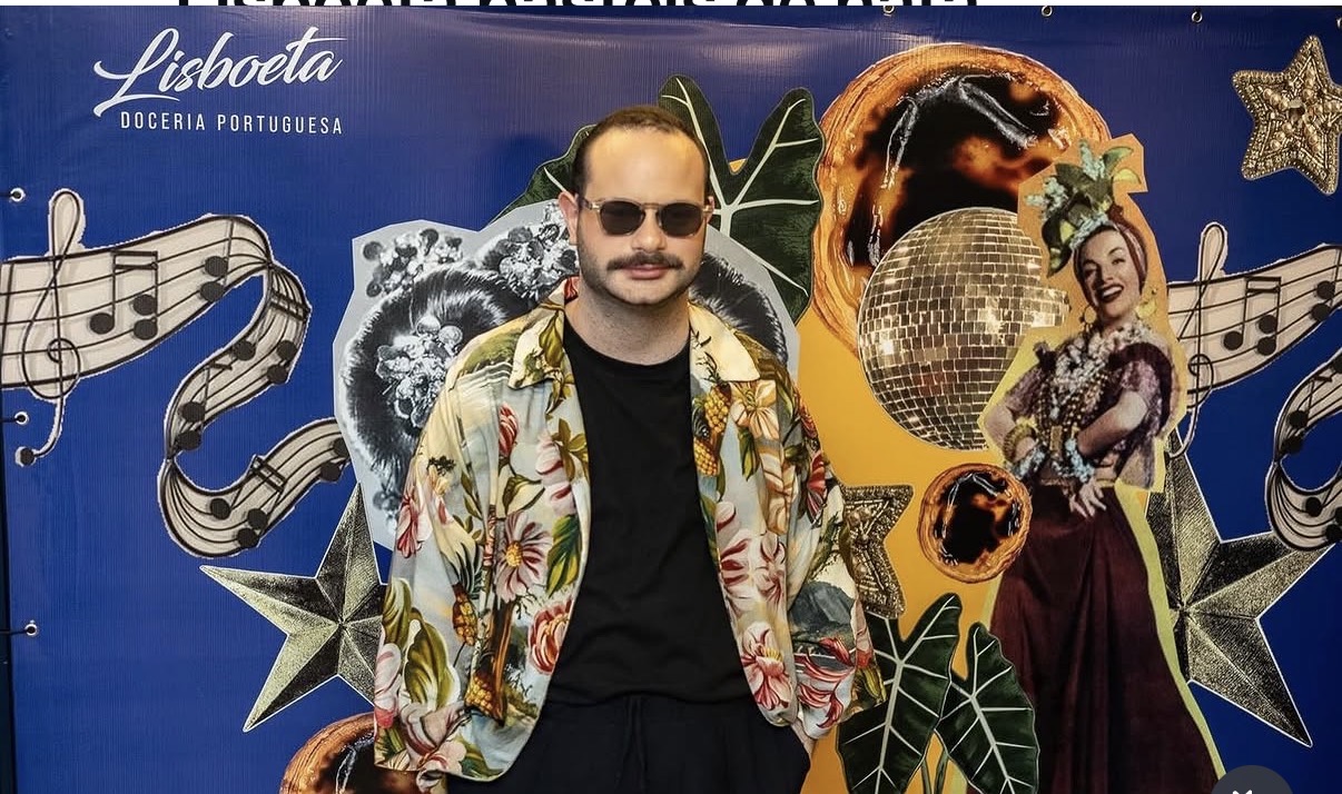Para o domingo das mães, Pedro Paulo Frias irá oferecer, na Lisboeta, um brunch especial, com música ambiente, cafés e cardápio especiais, de 8:30 às 11hs. Só te digo: vai!

