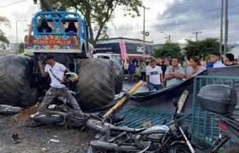 Monster truck atropela público e deixa mortos e feridos na Colômbia