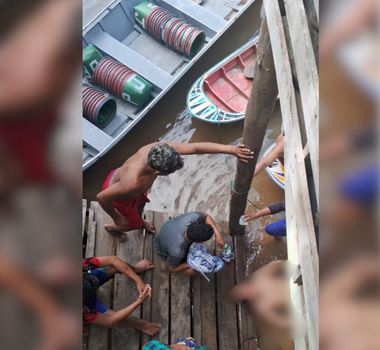 Imagem - Homem foi encontrado morto após acidente com rabeta em área ribeirinha de Afuá