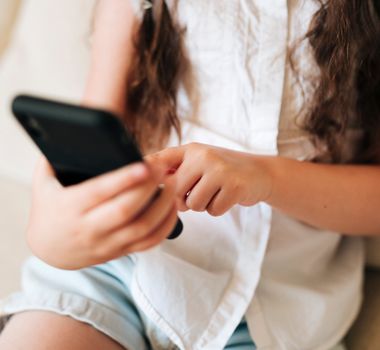 Imagem - Governo eleva classificação indicativa de vídeos do YouTube para 16 anos