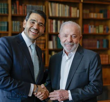 Imagem - Lula se reúne com Jorge Messias após derrota no Senado e pede permanência no governo